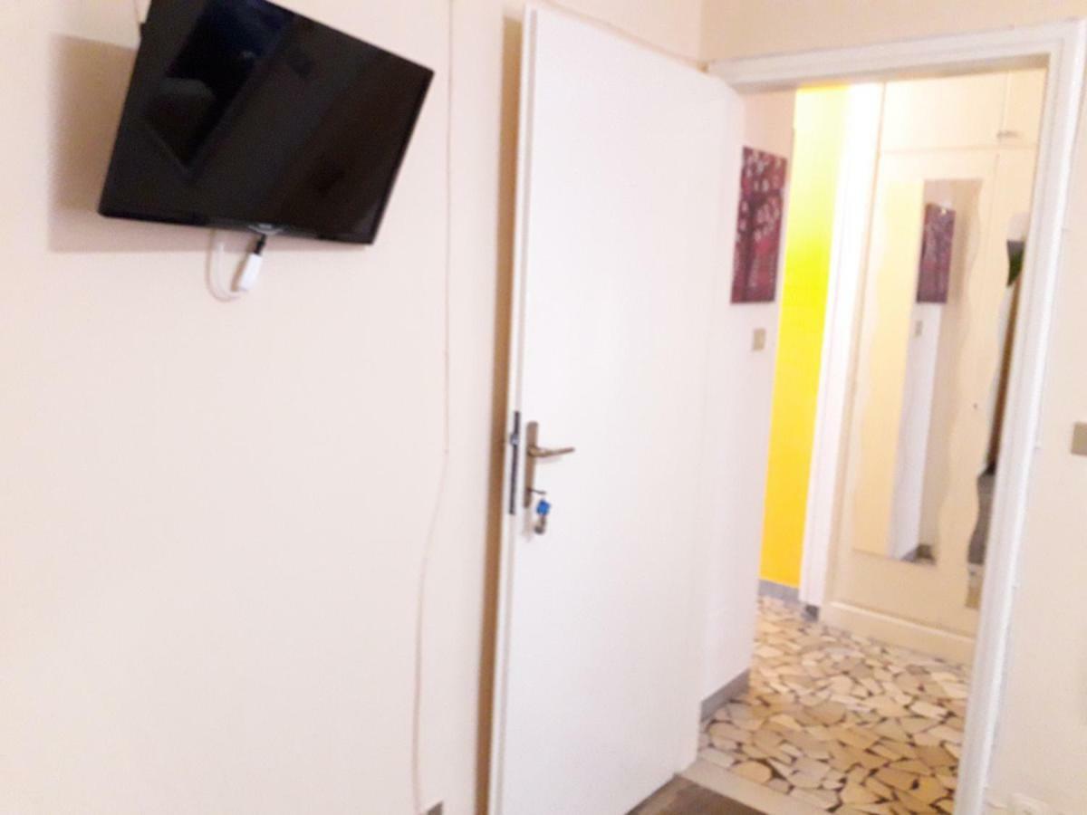 Sant'Orsola Bologna Appartamento ภายนอก รูปภาพ